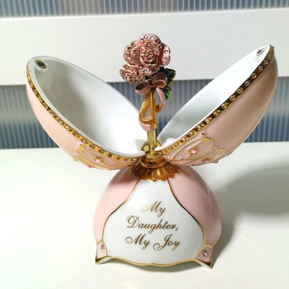 ARDLEIGH ELLIOTT Fabergé Egg MUSICAL BOX. MY DAUGHTER MY JOY - Picture 2 of 6